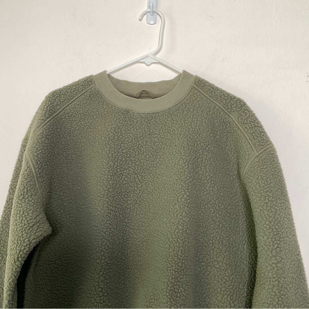 Everlane The ReNew Teddy Oversized Crew Neck Sweater Kalamata Size Small - Picture 4 of 13